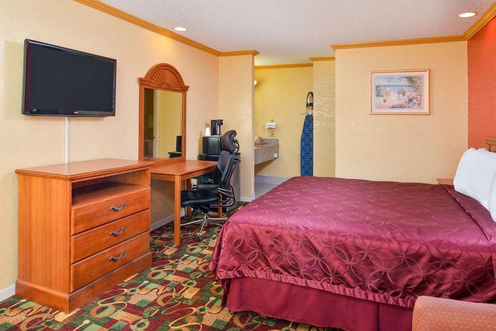 Americas Best Value Inn Buda Exterior foto